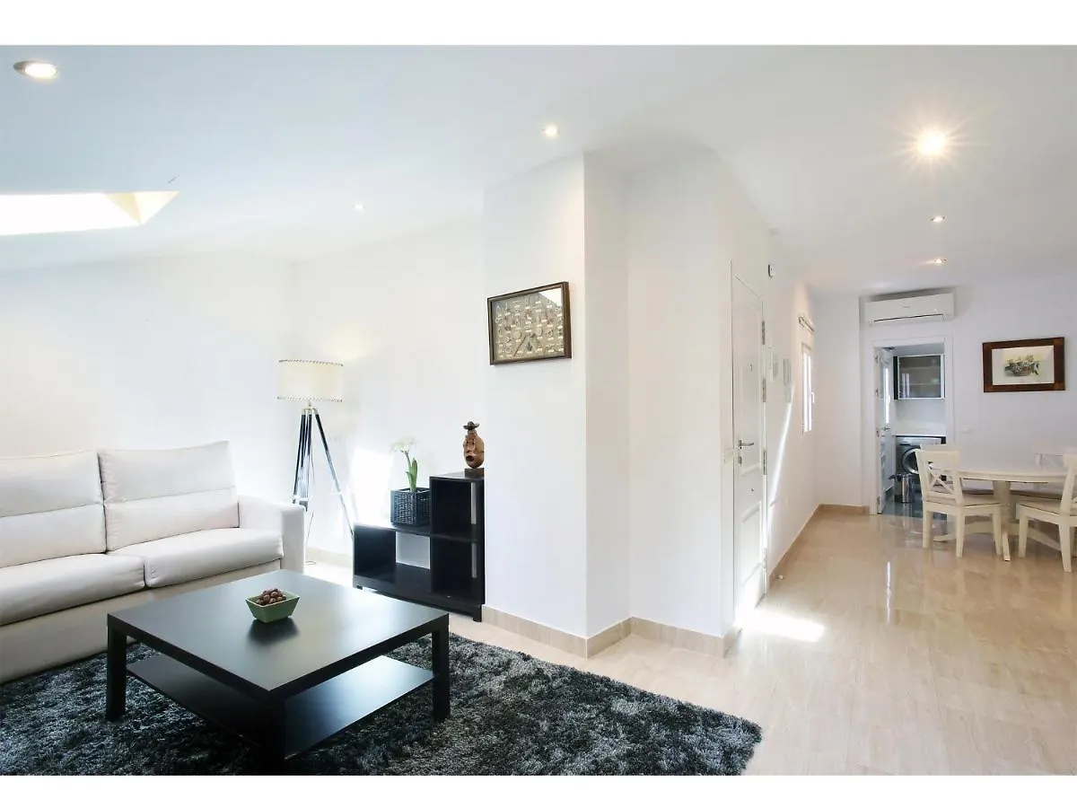 Apartamentos Unisierra Málaga Espanha