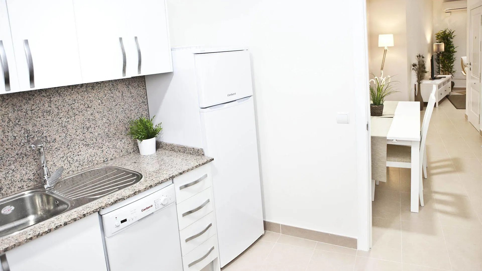 Apartamentos Unisierra Málaga Espanha