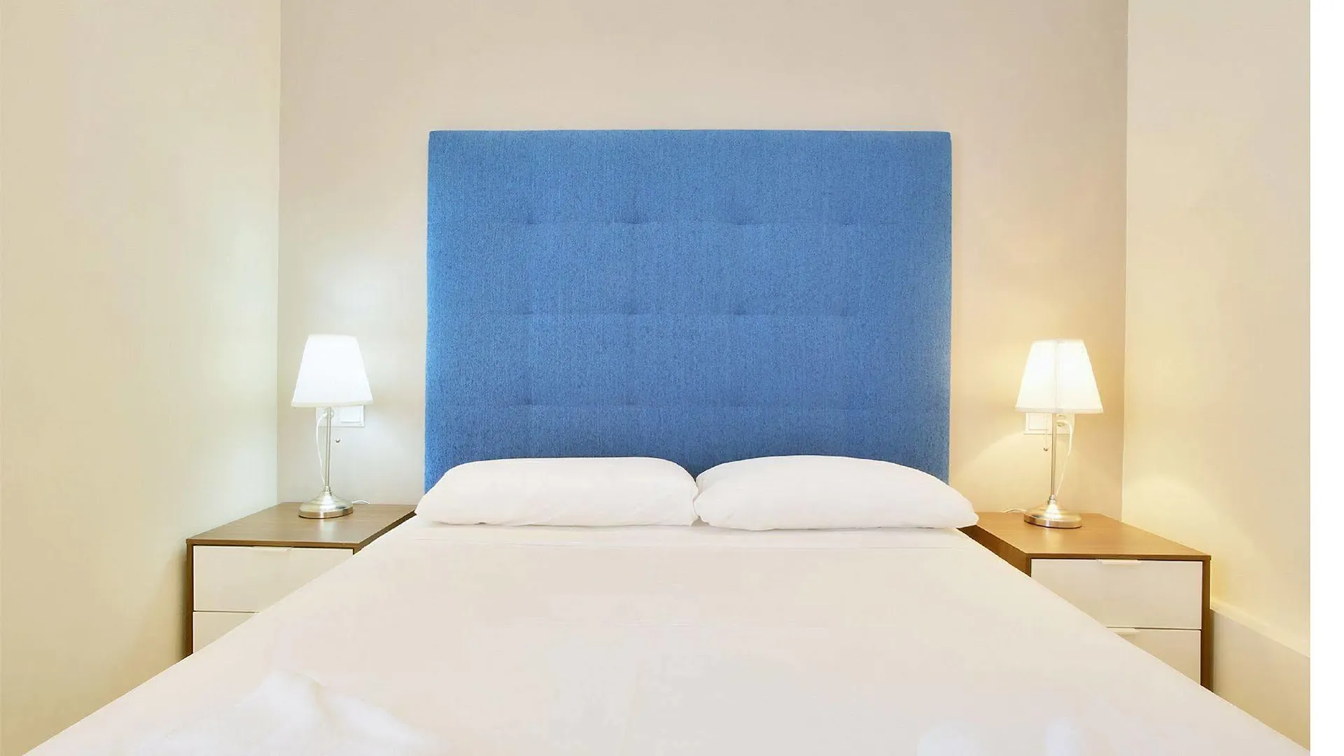 Apartamentos Unisierra Málaga