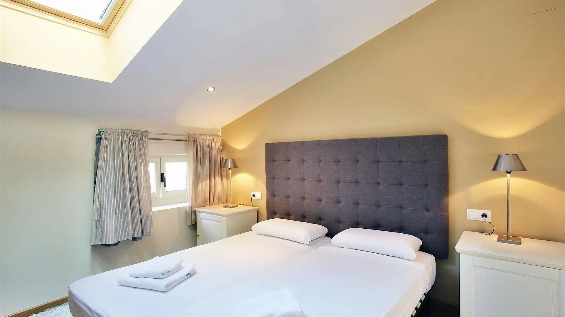 Apartamentos Unisierra Malaga 0*,