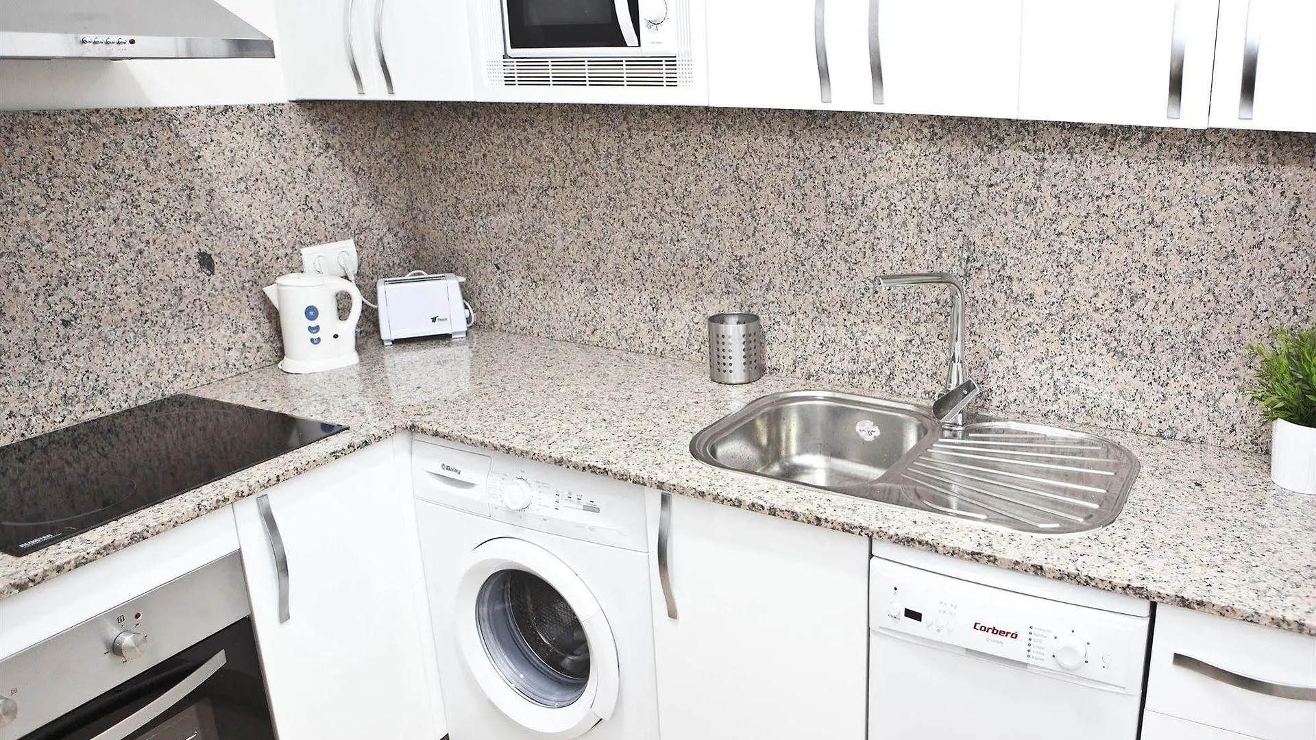 Apartmán Apartamentos Unisierra Màlaga