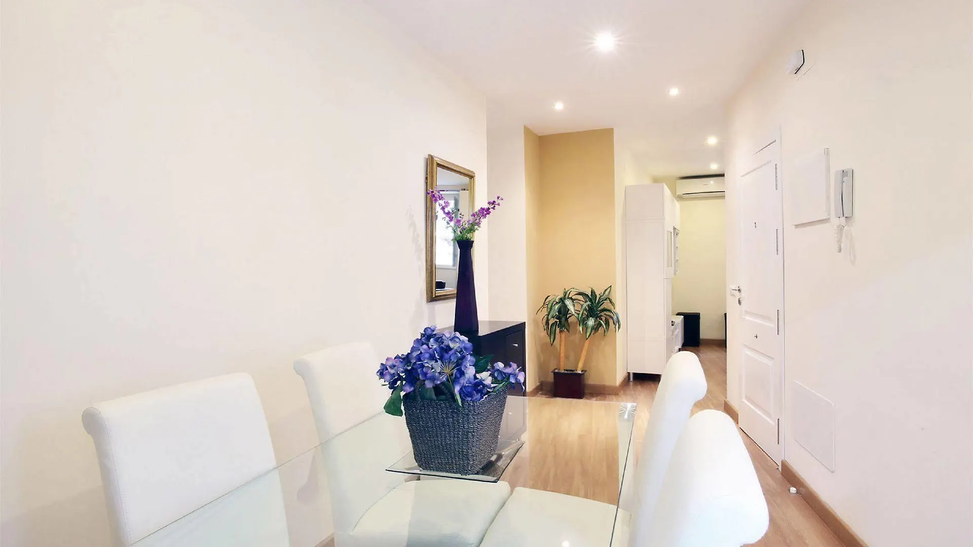 Apartamentos Unisierra Màlaga 0*,